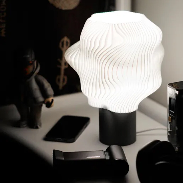 MINIMAL DESK LAMP JELLY FISH