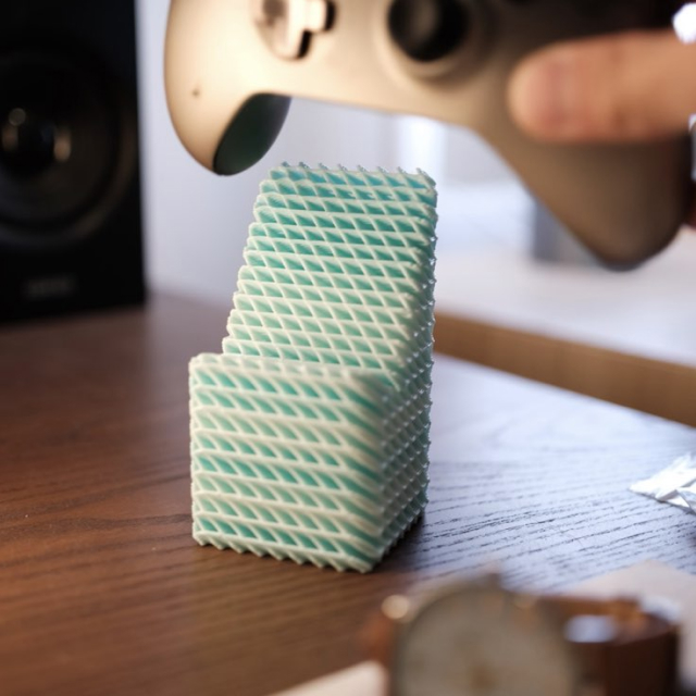 Minimal Mesh Gaming Console Stand