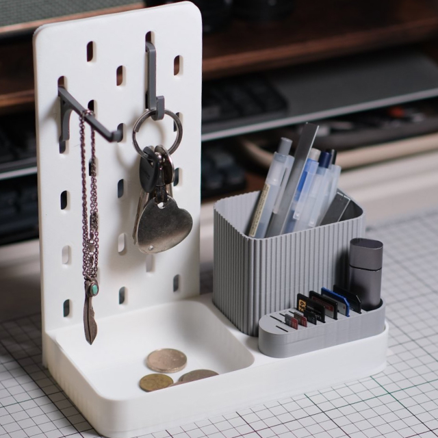 IKEA SKADIS Desktop Storage Set
