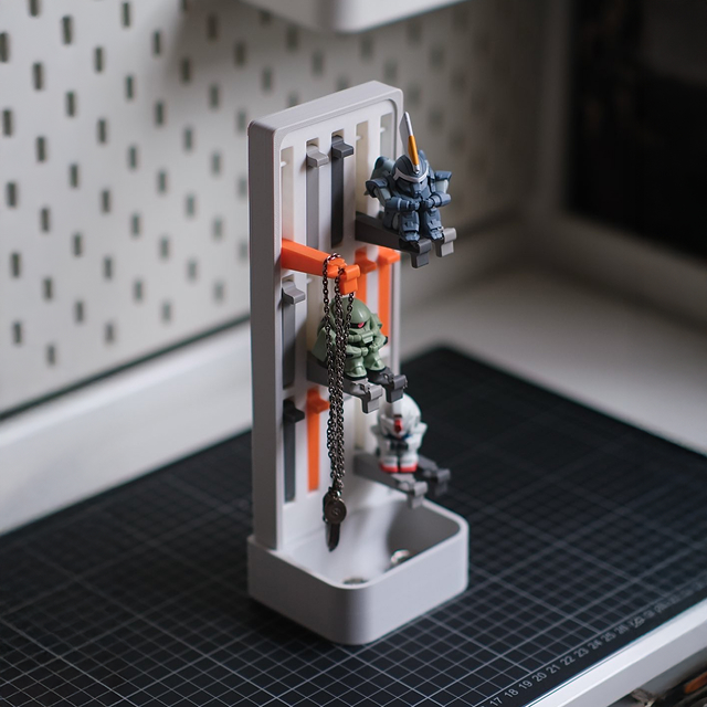 HookForm Modular Rotating Hook Display System