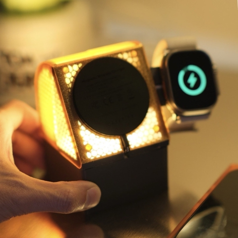 G3 GLOW DOCK - TRANSLUCENT IMAC G3 INSPIRED CHARGING DOCK