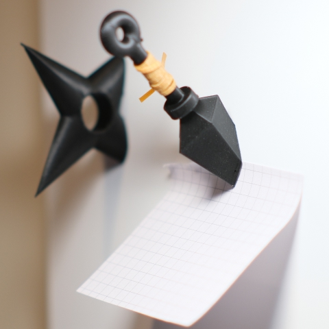 NINJA MEMO BOARD PIN SET – KUNAI & SHURIKEN