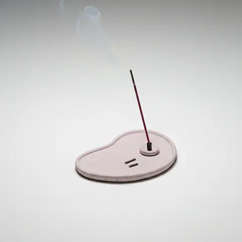 FLOWING HEART INCENSE DISH